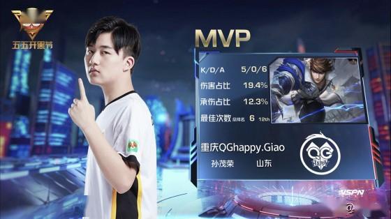 罗马诺：皇马向阿诺德提出的薪资方案符合俱乐部的政策.